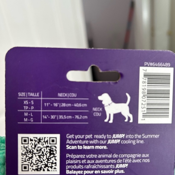 5/$25 Jump cooling dog bandana size M-L NWT 🥵 - Picture 5 of 6